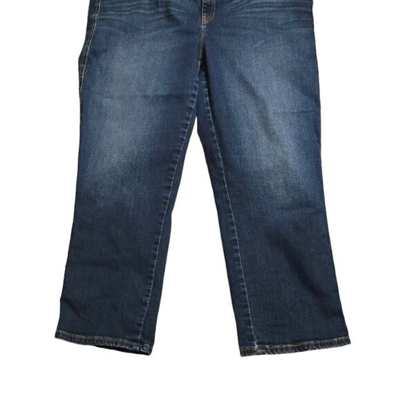 The‎ Platinum Crop by Chico's 2.5 Denim Pant - Picture 7 of 7